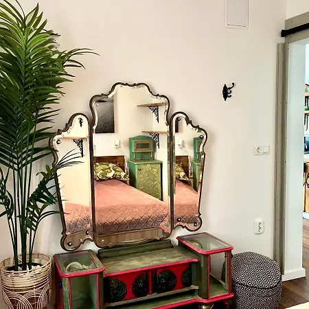 Bohemian Eco Kisapati